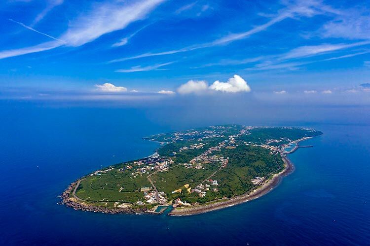 Lambai Island