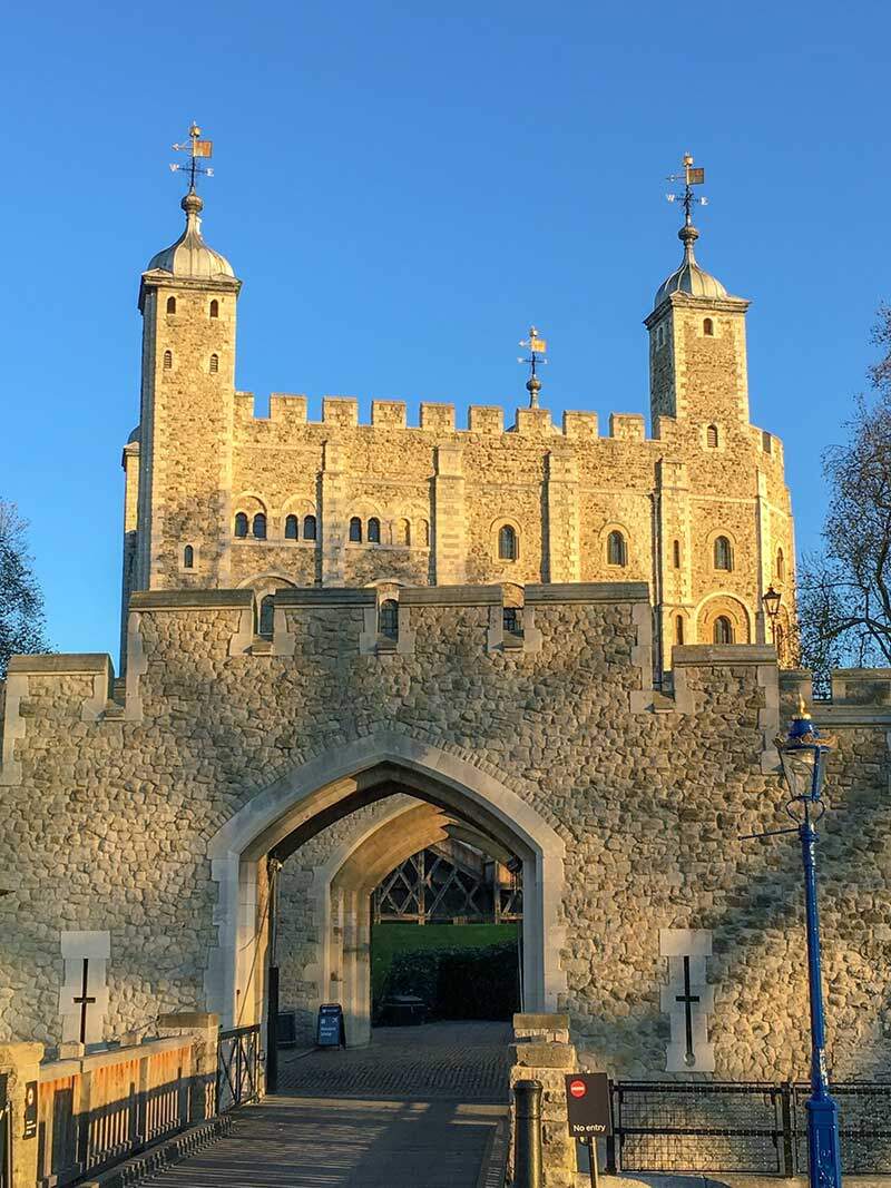 William the Conqueror membina menara batu yang hebat ini