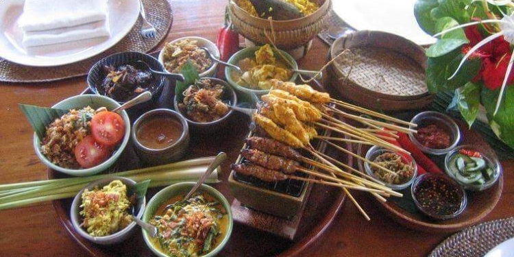 Masakan Bali Aneka