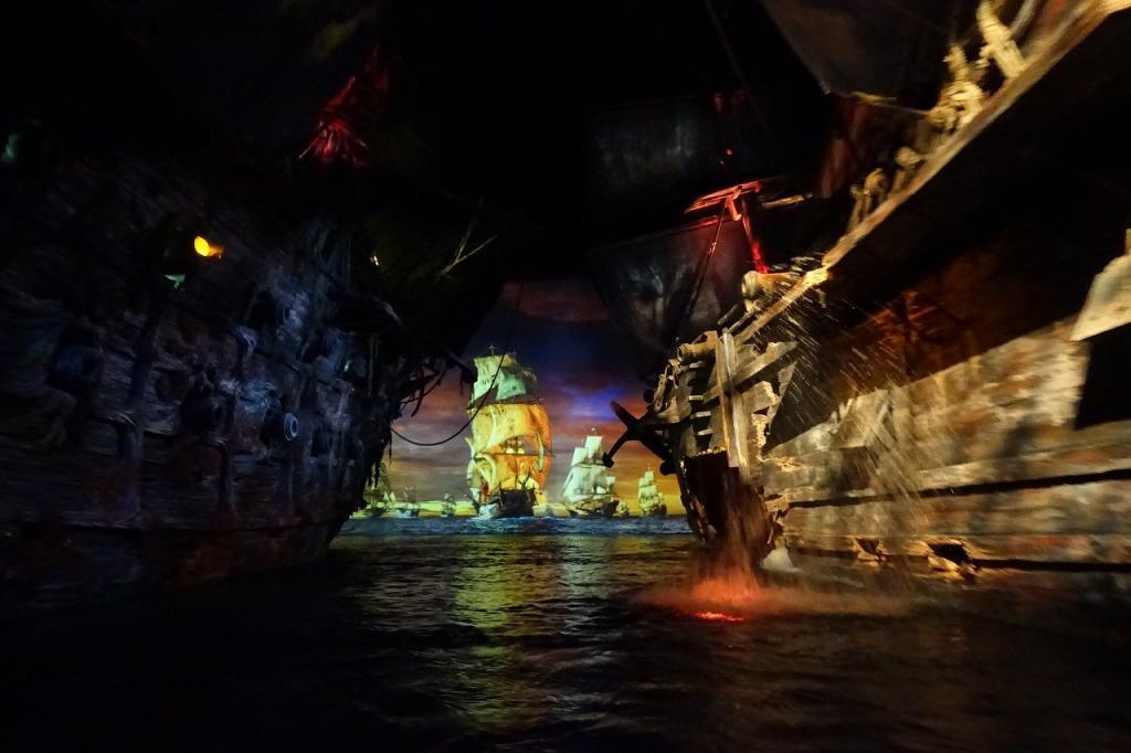Pertempuran-untuk-Treasure-Sunken-di-Shanghai-Disneyland-Park