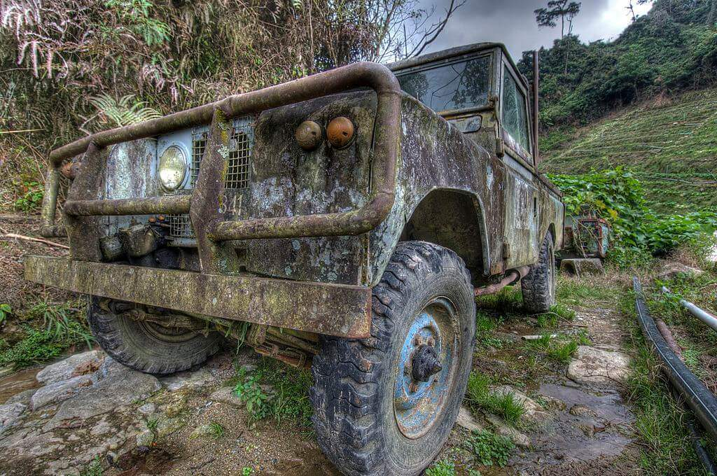 Land Rover in the Cameron Highlands