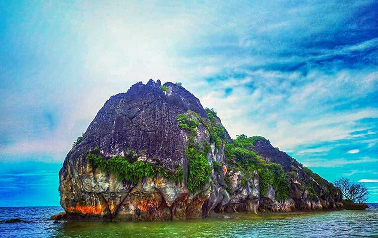 Pulau Batu Jambongan