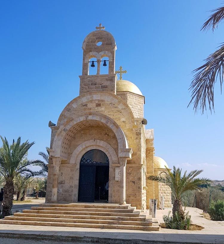 Gereja-di-Al-Maghtas-Hynche-Hynek