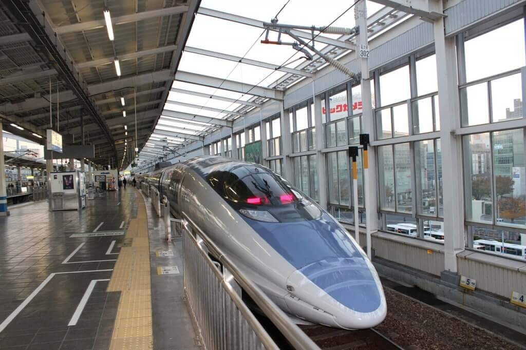kereta api Jepun