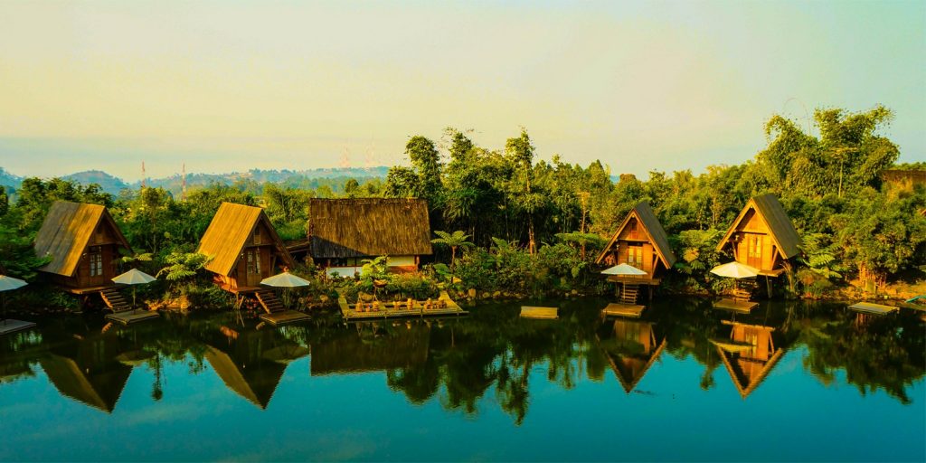 Keindahan Dusun Bambu Lembang