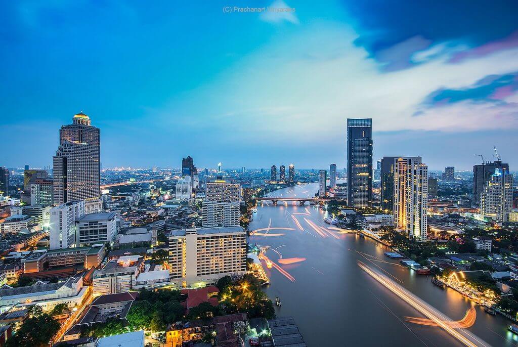 Pembangunan Disekitar Chao Phraya