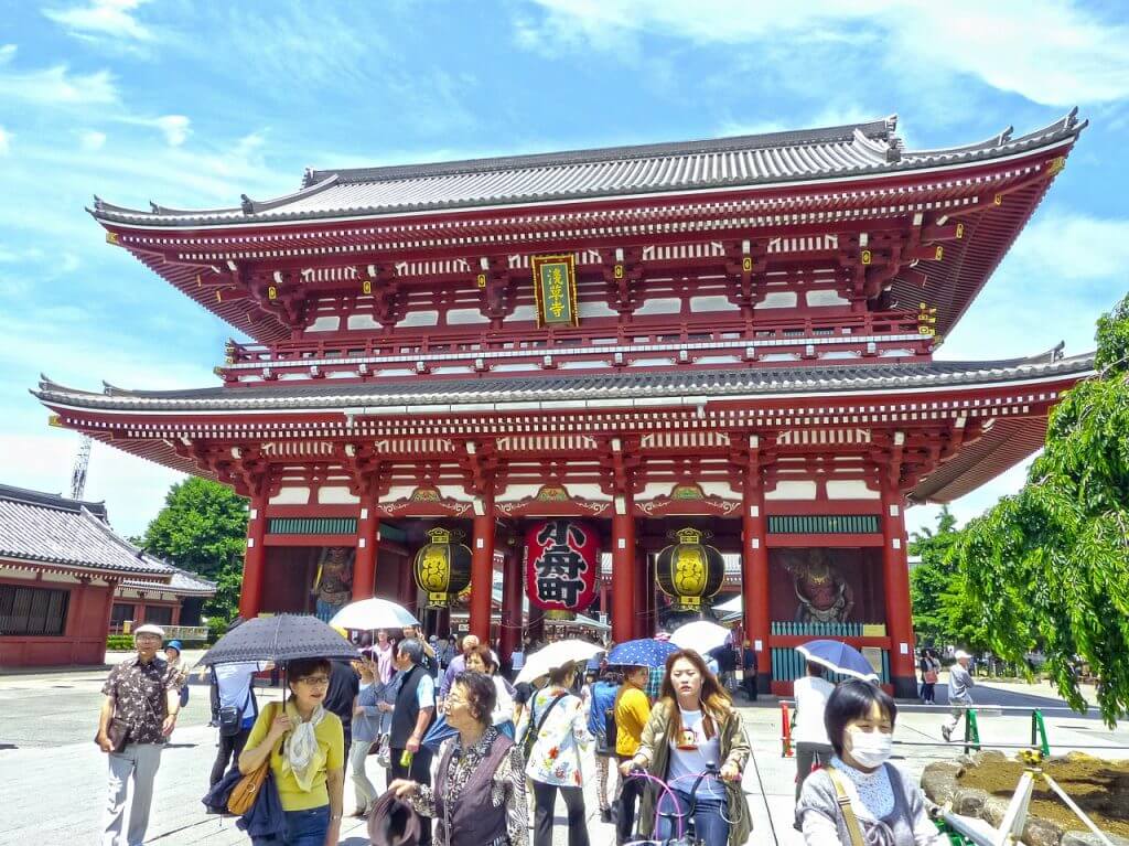 japan-tokyo-asakusa-temple-shrine