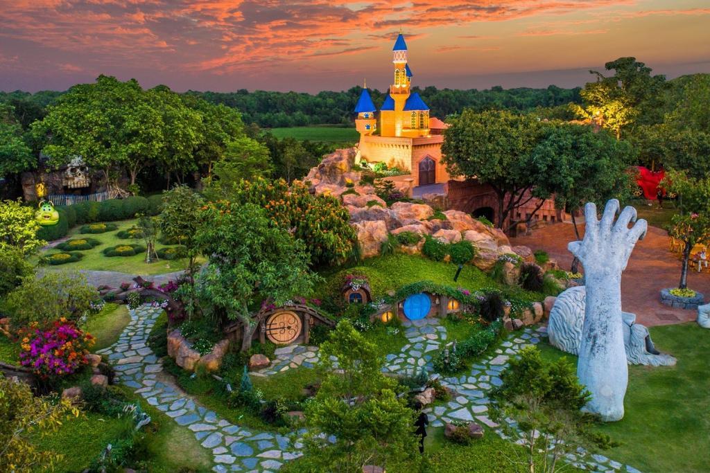 Dream World Amusement Park Thailand