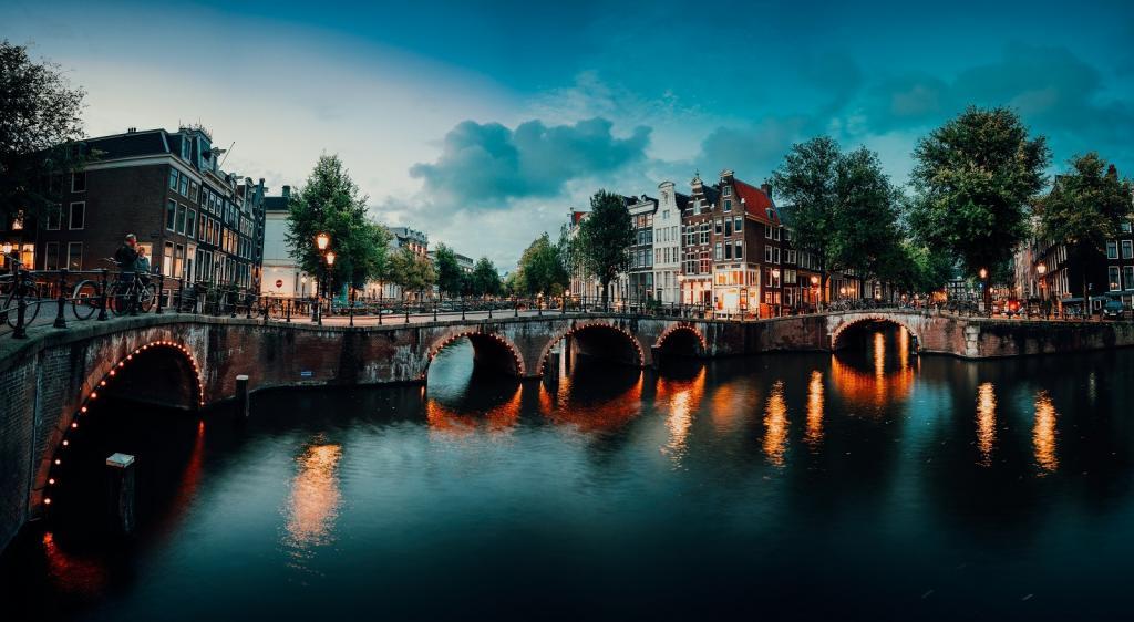 Tempat Menarik Di Belanda