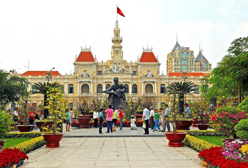 Bangunan Majlis Rakyat Ho Chi Minh Vietnam
