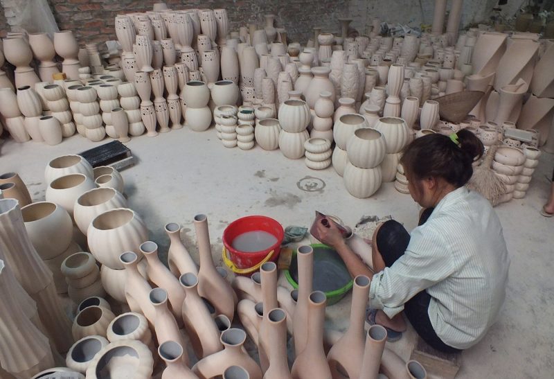 bat trang ceramic village