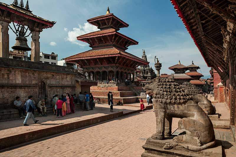 Bangunan bersejarah Durbar Square di bandar Kathmandu di Nepal. (Sebelum gempa 2015)