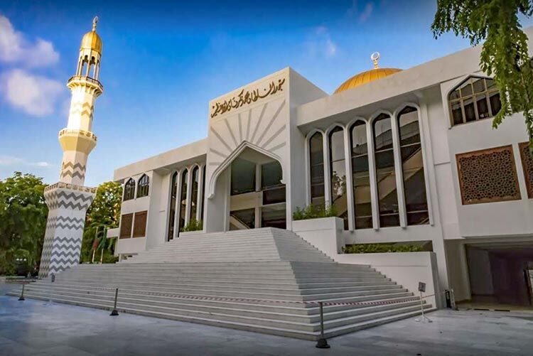 Masjid Al-Sultan Muhammad Thakurufaanu Al-Arzam