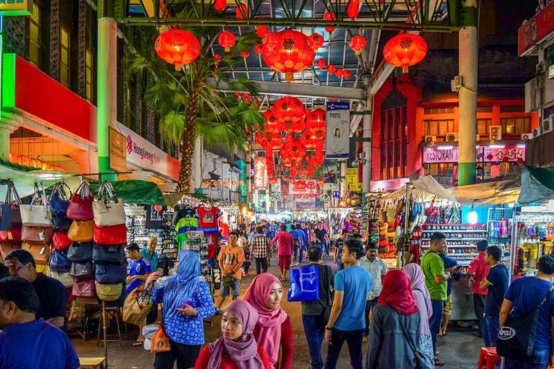 Diakui Petaling Street masih menjadi tumpuan utama warga Kuala Lumpur membeli belah juga pelancong
