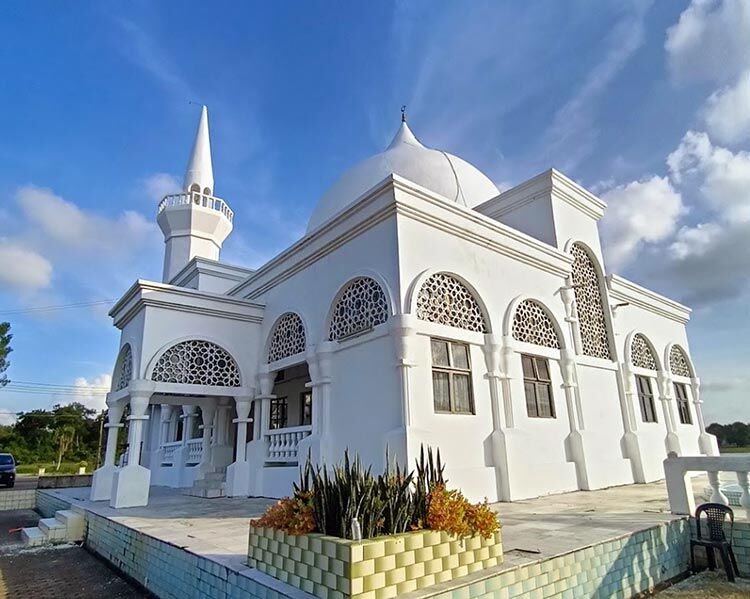 Masjid-Brunei-Darul-Salam-عمار-ابن-عثمان