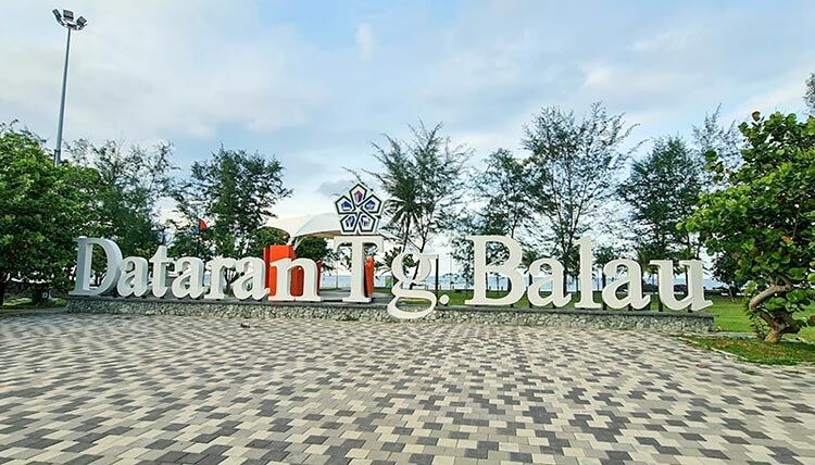 Dataran-Tanjung-Balau-Andrew-Tan