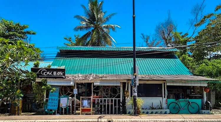 Ombok-Cherating-Surf-Cafe