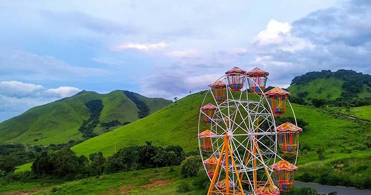 Bukit-Cinta-Lembata-Buce-Atawolo
