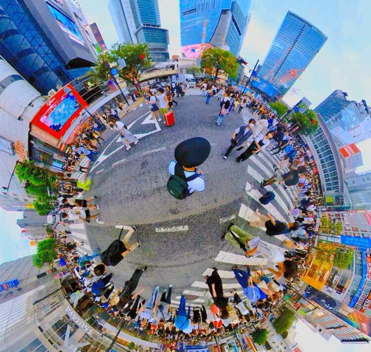 Shibuya-Scramble-Crossing-Julian-Tatang
