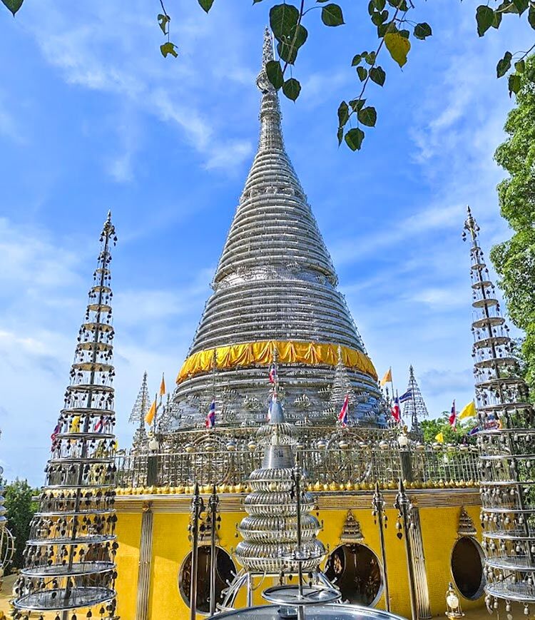 Phra-Maha-Chedi-Tripob-Trimongkol-Steel-Pagoda-Leonard-Lai
