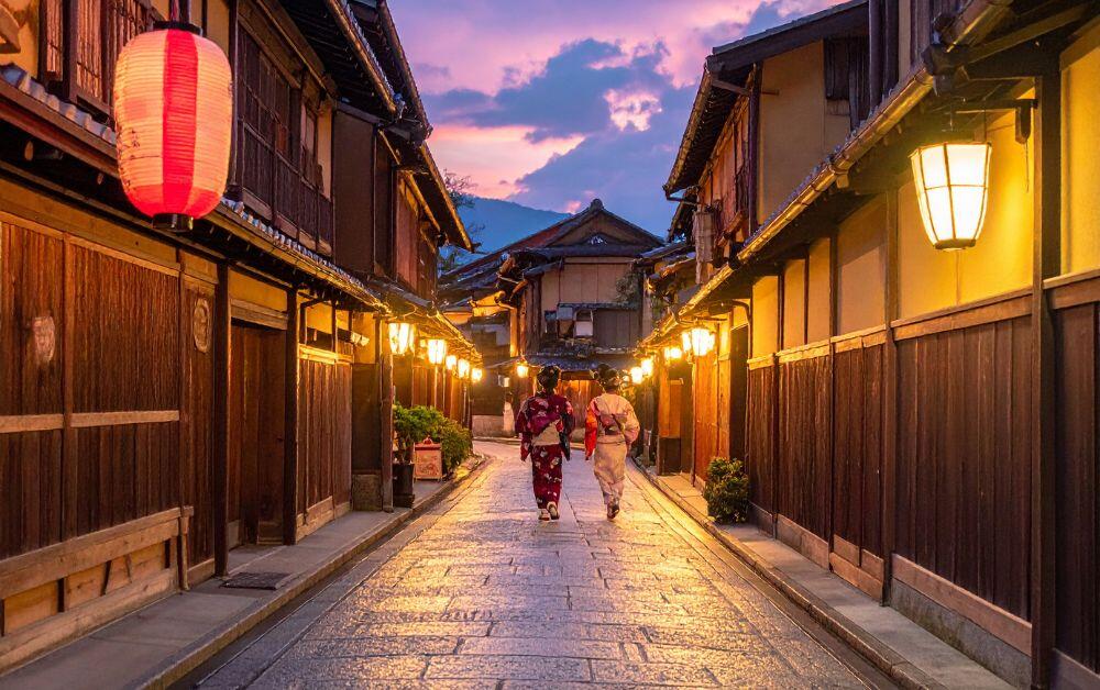 Geisha walking in Gion Kyoto