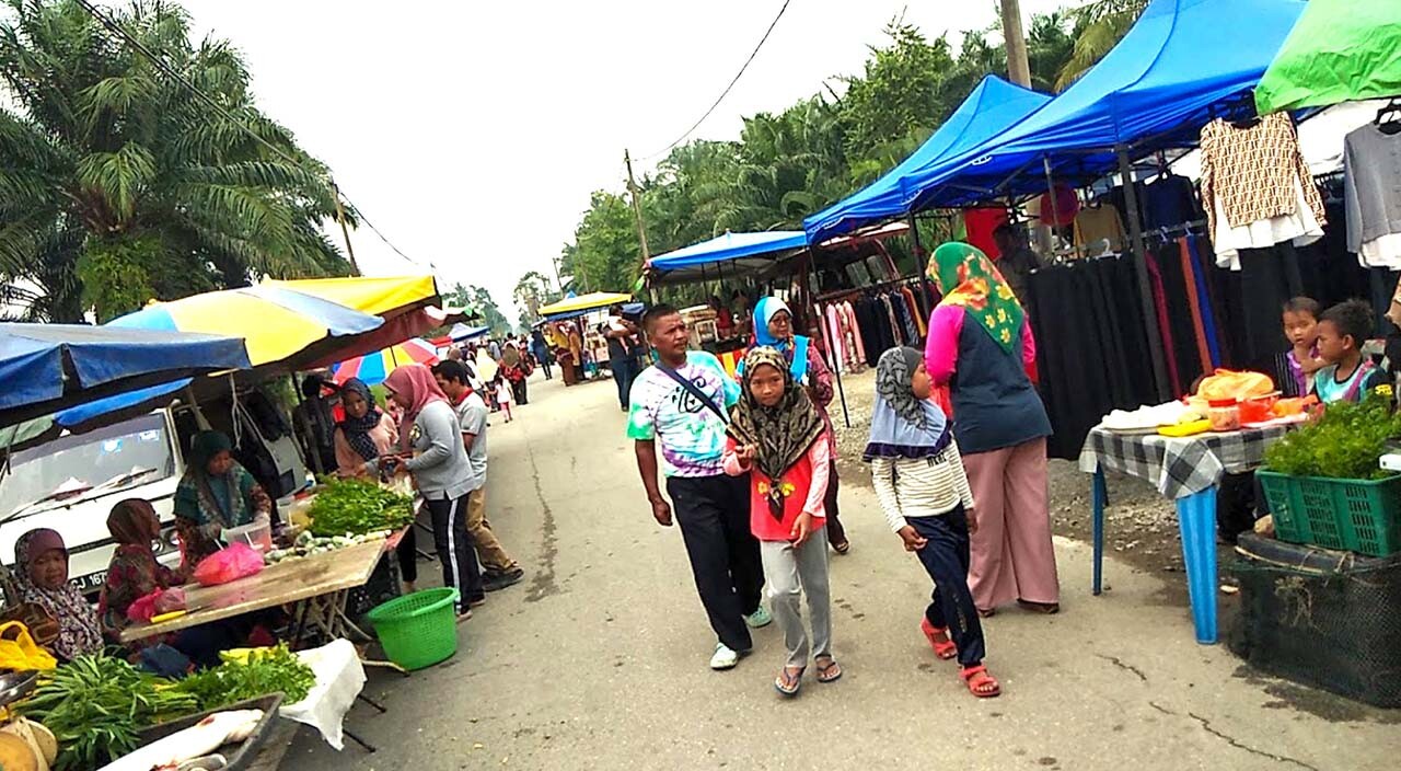 Pasar-Kemboja-Azlan-Hamzah