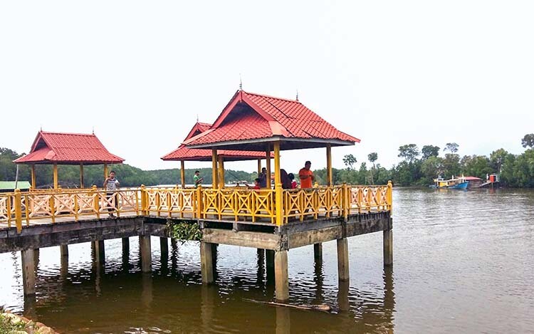 Bakau-Tinggi-Recreation-Park-Satish-Satio
