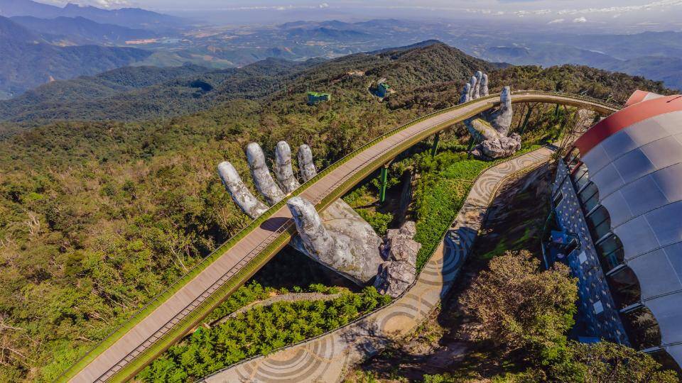 Golden-Bridge