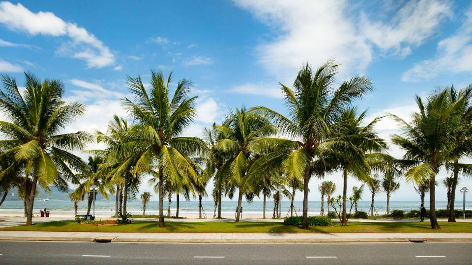 Non-Nuoc-Beach