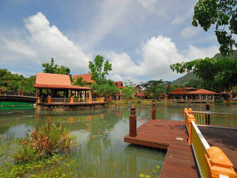Manfaatkan Bebas Cukai di Langkawi
