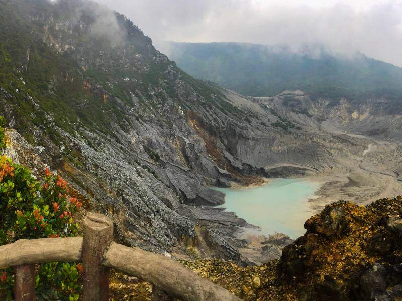 Tangkuban Perahu