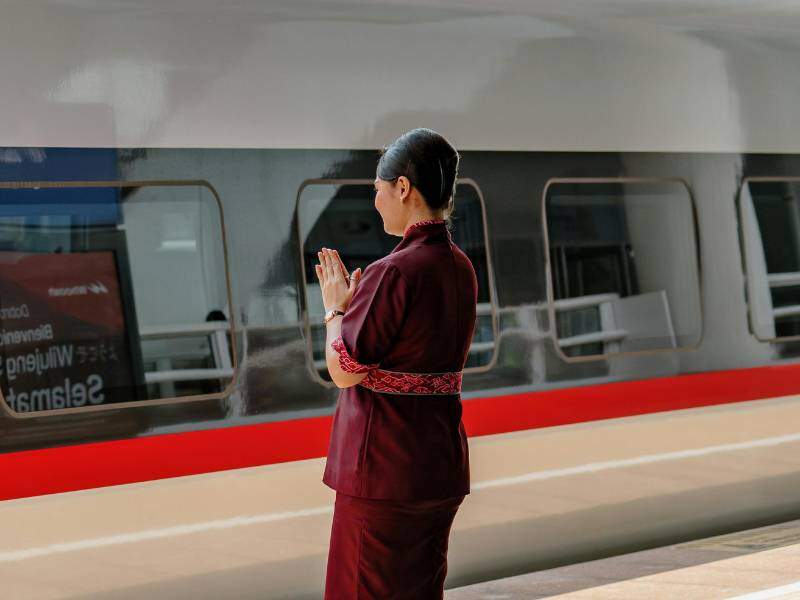 Woosh Speed Train