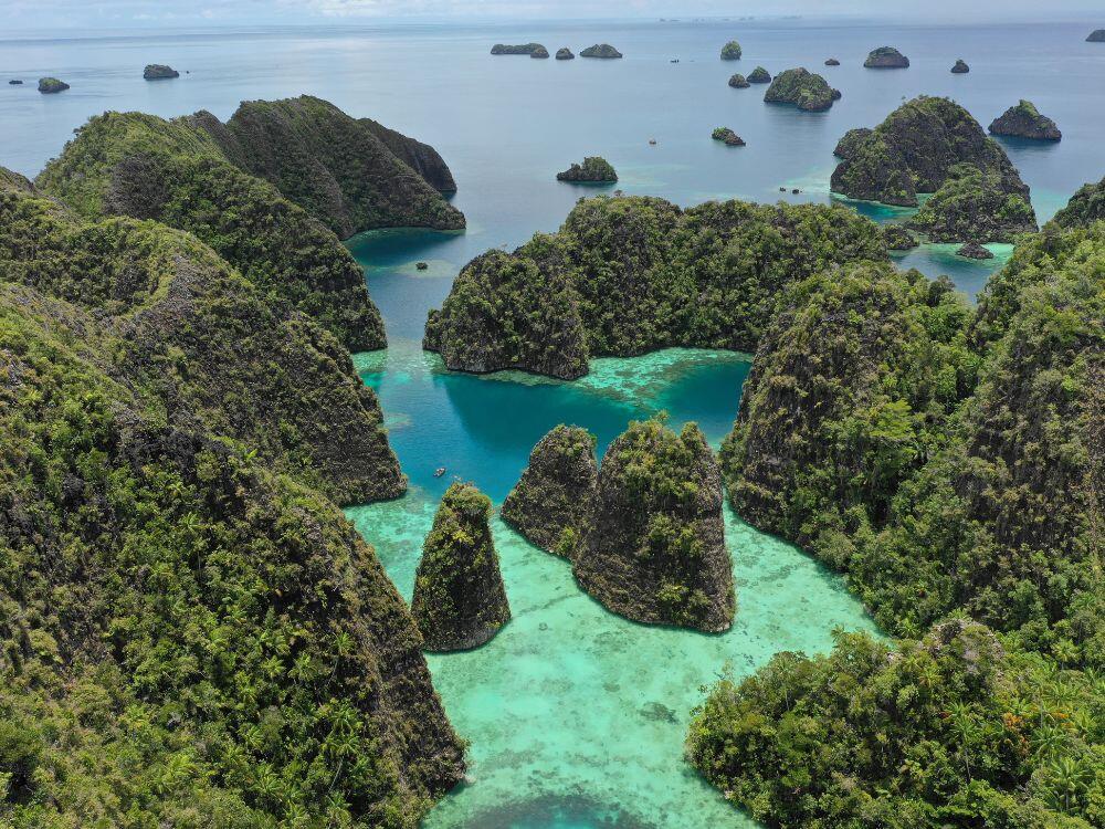Telaga Bintang Raja Ampat
