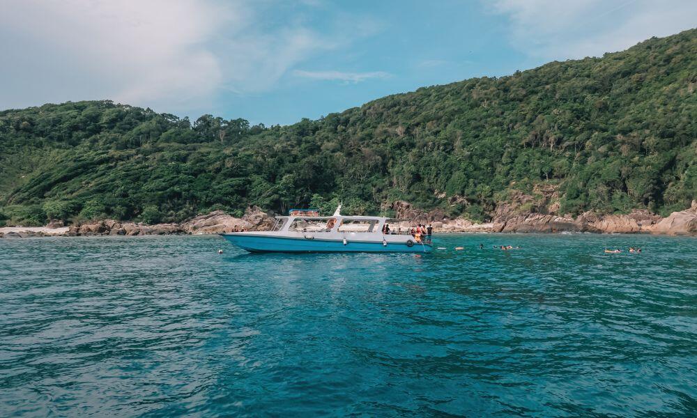 Aktiviti Snorkeling di Pulau Redang